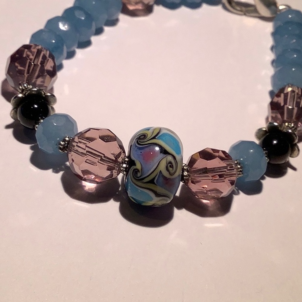 HANDMADE JEWELRY
BO/GO 50%OFF